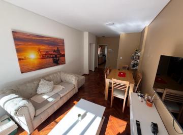 Departamento · 65m² · 3 Ambientes · Departamento 3 Ambientes Muy Buen Estado en Parque Centenario