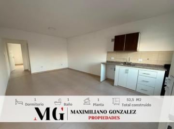 Departamento · 45m² · 2 Ambientes · PH Alquiler - Gerli, Lanús