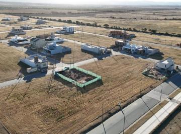 Terreno · 350m² · Venta de Terreno Residencial Pampas de Manantiales, 350 m²