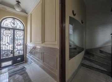 Departamento · 69m² · 4 Ambientes · Departamento 4 Ambientes en Almagro Venta
