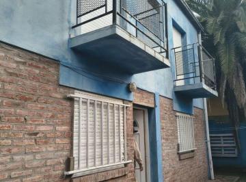 Casa de 3 ambientes, Berisso · Casa en Alquiler en La Berisso Calle 33 E/ 123 y 124