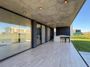 Casa · 195m² · 5 Ambientes · Venta | Casa a Estrenar | Riberas | Puertos