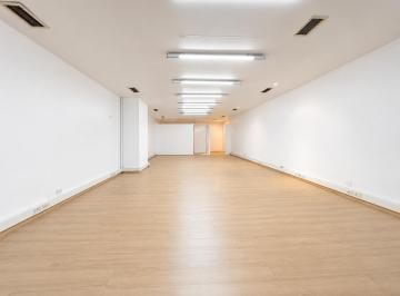 Oficina comercial · 83m² · 3 Ambientes · Oficina en Centro