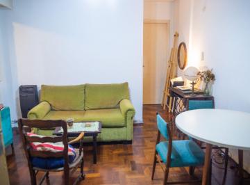 Departamento de 2 ambientes, Villa General Mitre · Departamento 2 Ambientes con Patio a La Venta