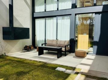 Casa · 159m² · 6 Ambientes · 2 Cocheras · Excelente Duplex en Numa Malagueño, 3hab, 3bañ