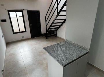 Departamento · 40m² · 2 Ambientes · Se Alquila Casa Duplex 1 Dormi en Monte Vera