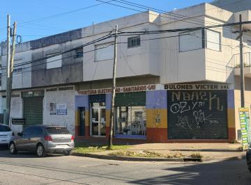 Local comercial · 165m² · Oportunidad - Venta en Block de 4 Locales Independientes