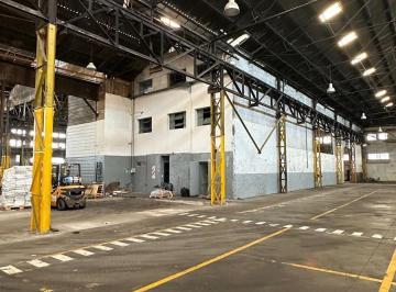 Bodega-Galpón · 9680m² · Galpón / Depósito / Logística con Salida a 3 Calles en Quilmes