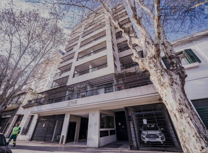 Departamento en Villa Santa Rita 3 Mbientes Al Frente con Balcon y Cochera Fija Cubierta