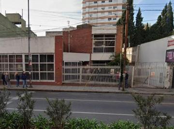 Edificio · 585m² · Edificio Comercial en Venta