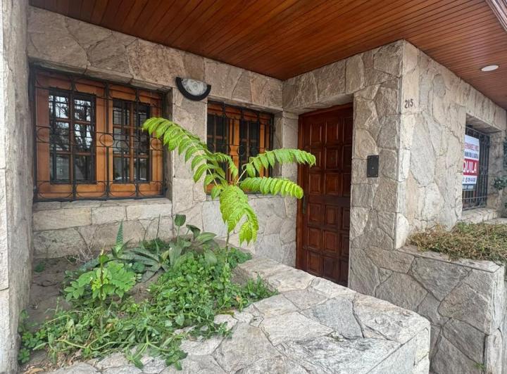 Oficina comercial · 95m² · 4 Ambientes · 1 Cochera