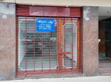 Local comercial , Villa del Parque · Excelente Local de 3x 9.20, Camarones Al 2800