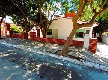 PH · 83m² · 5 Ambientes · Se Vende Hermosa Casa en B° Jose Muñoz