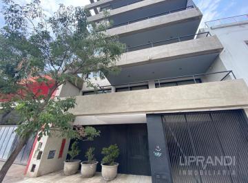 Departamento · 90m² · 3 Ambientes · Apto Mascotas - Mtrs Barrio Guemes - Amplio Balcon - Ambientes Luminosos