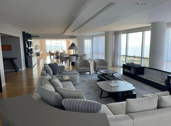 Departamento · 400m² · 5 Ambientes · 2 Cocheras