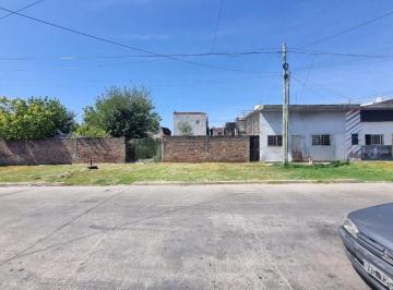 Local comercial · 108m² · Locales Venta Lomas de Zamora con Lote Libre