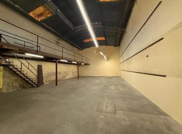 Bodega-Galpón · 240m² · 2 Ambientes · Galpón en Alquiler Zona Sur