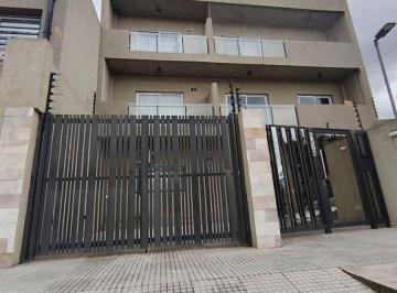 Departamento de 2 ambientes, La Matanza · Moderno Dpto. 2 Ambientes con Cochera - Villa Luzuriaga