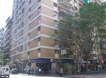 Garage · Recoleta: Santa Fe y Anchorena Cochera en Edificio de Departamentos