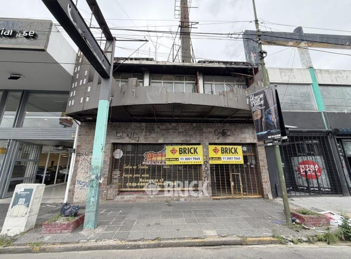 Local comercial · 944m²