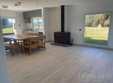 Casa · 159m² · 6 Ambientes · 3 Cocheras · Venta Casa a Estrenar 3 Dorm. Al Agua con Salida Al Rio Lujan Barrio Nautico El Cazal.