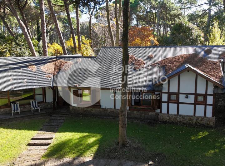Casa · 269m² · 5 Ambientes