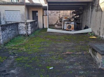 Casa · 149m² · 5 Ambientes · 1 Cochera · Casa en Constitución Al 1600 3 Amb. a Refaccionar