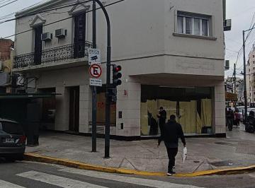 Local comercial · 160m² · Local en Alquiler Caballito