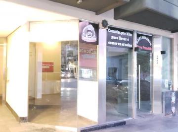 Local comercial · 80m² · Local - Venta - Recoleta