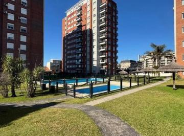 Departamento · 60m² · 3 Ambientes · Venta Departamento 3 Ambientes Bernal con Amenities