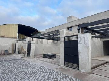 Casa · 90m² · 3 Ambientes · 2 Cocheras · Century 21 Vende Duplex a Estrenar en Calle Guisasola - Godoy Cruz