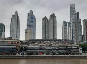 Oficina comercial · 70m² · 2 Ambientes · Impecable Alquiler Oficina Dúplex Vista Al Dique