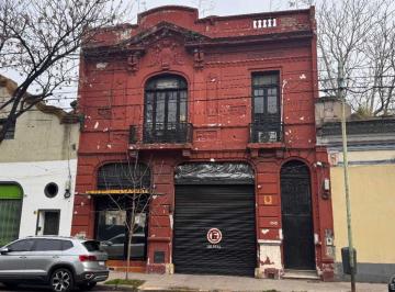 Bodega-Galpón · 890m² · Venta Galpón Dos Plantas 890 m² Ascensor Barracas