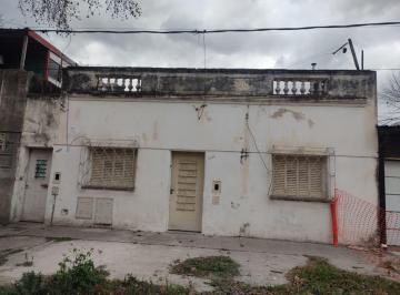 Casa de 2 ambientes, Rosario · Casa Pte Roca 3339