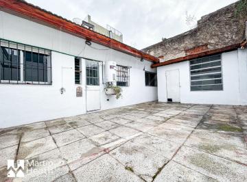 PH de 3 ambientes, Villa Urquiza · PH 3amb con Patio y Gran Baulera. 2 Baños. No Se Abonan Expensas, Gas, Aysa Ni Abl. (Todo Incluido)