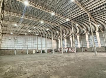 Bodega-Galpón · 1500m² · Alquiler Nave Industrial en Ebapi