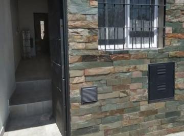 Departamento de 1 ambiente, Luzuriaga · Vendo Depto Recien Alquilado