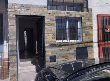 Departamento de 1 ambiente, Luzuriaga · Vendo Depto Recien Alquilado. Permuto X Camioneta 4x4