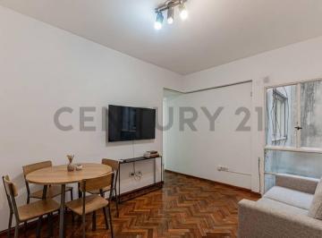 Departamento · 36m² · 2 Ambientes · Oportunidad en Once: Departamento 2 Ambientes con Cocina Independiente