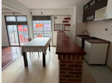 Departamento de 4 ambientes, Parque Patricios · Departamento de 4 Ambientes en Alquiler | Matheu 1700 – Parque Patricios