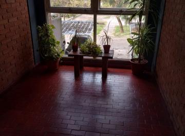 Departamento de 4 ambientes, Morón · Oportunidad. Se Alquila un Cuatro Ambiente Impecable