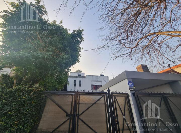 Casa · 200m² · 5 Ambientes · 2 Cocheras