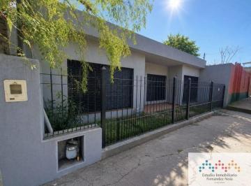 Casa de 3 ambientes, Lomas de Zamora · Casa en Venta en Llavallol, con 2 Dorm..