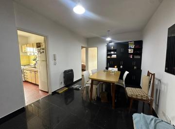 Departamento · 48m² · 3 Ambientes · Departamento en Primer Piso Reciclado