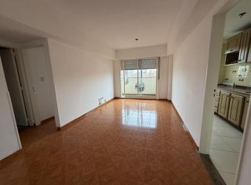 Departamento · 38m² · 2 Ambientes · Venta 2 Ambientes Al Frente 7 Mo Piso, Almagro