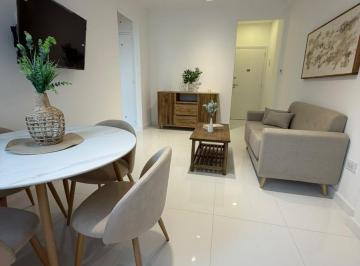 Departamento · 43m² · 2 Ambientes · Departamento Dos Ambientes Reciclado con Balcon