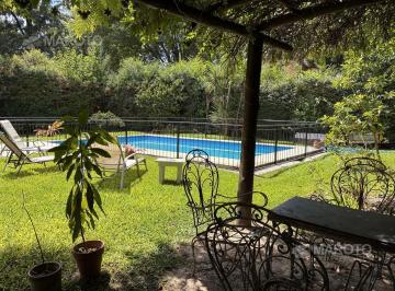 Casa · 197m² · 4 Ambientes · 2 Cocheras · Venta Casa 4 Ambientes con Parque y Pileta en Ingeniero Maschwitz