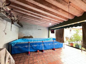 6b5090bb-03f5-429e-8cb4-22936f252ae5.jpg · Venta de Casa en Lanus con Patio y Terraza