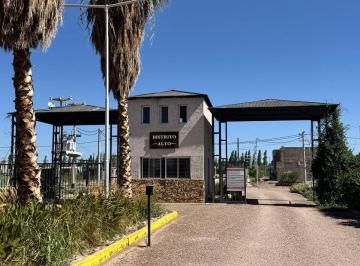 Terreno · 500m² · Distrito Alto