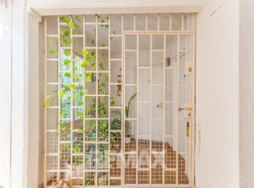 Departamento · 77m² · 5 Ambientes · Departamento 3 Dorm. B° Islas Malvinas